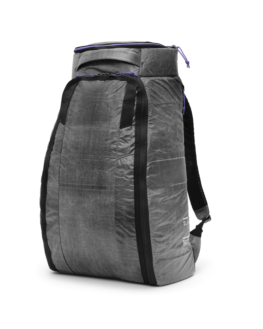 Weigh Lighter Hugger Backpack 30L Weigh Darker