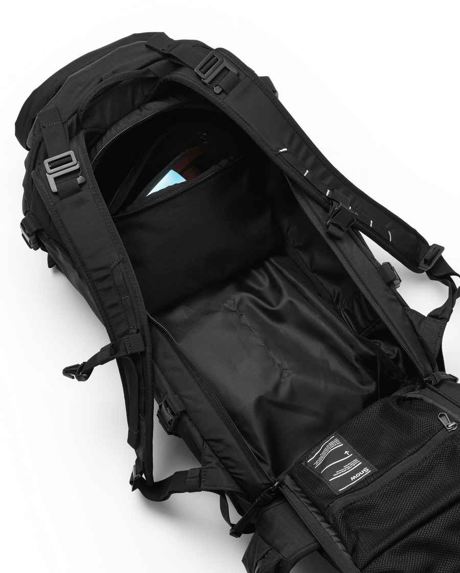 Snow Pro Backpack 32L-6.png