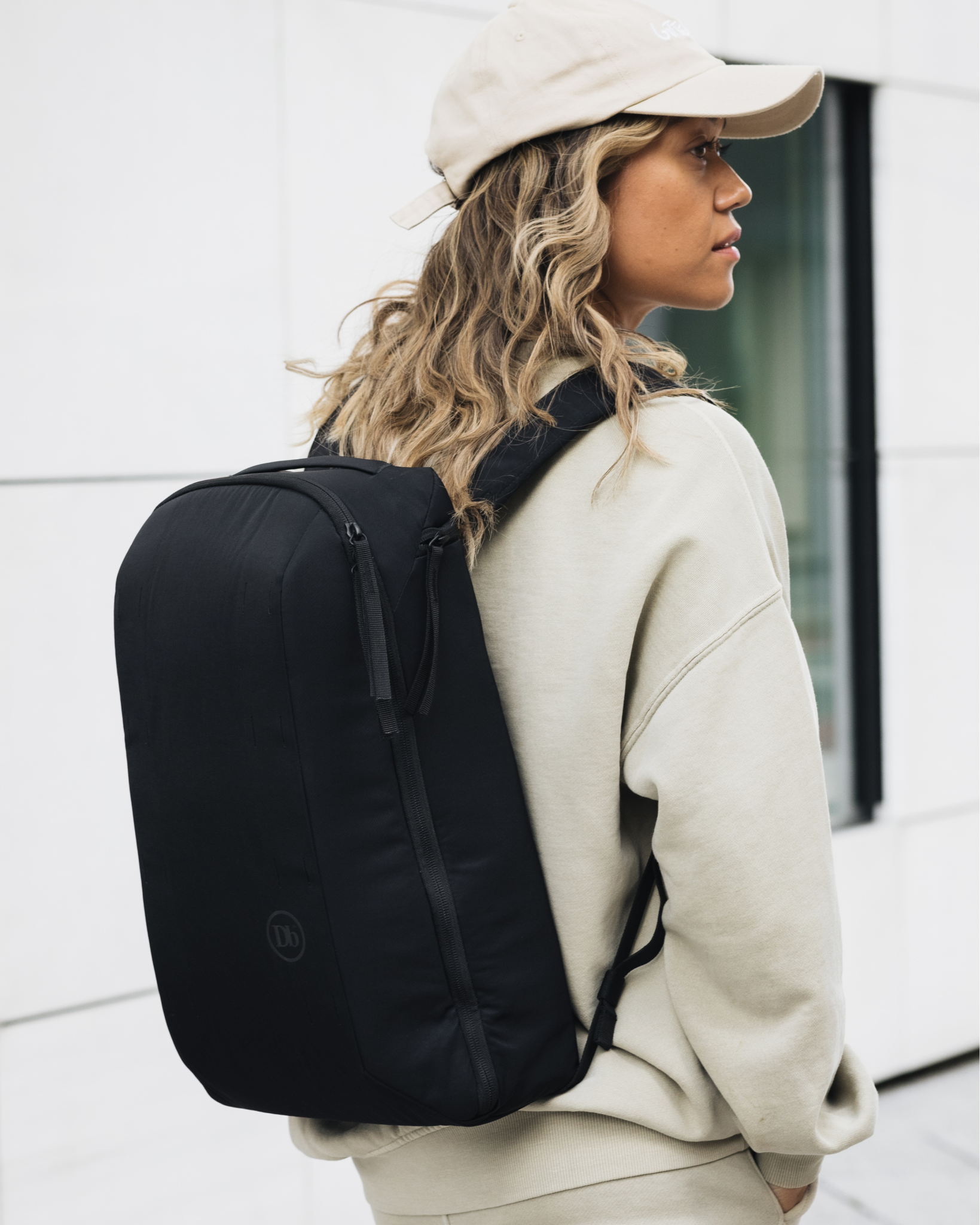 Freya 1st Generation Backpack 22L Black Out | Db Journey US