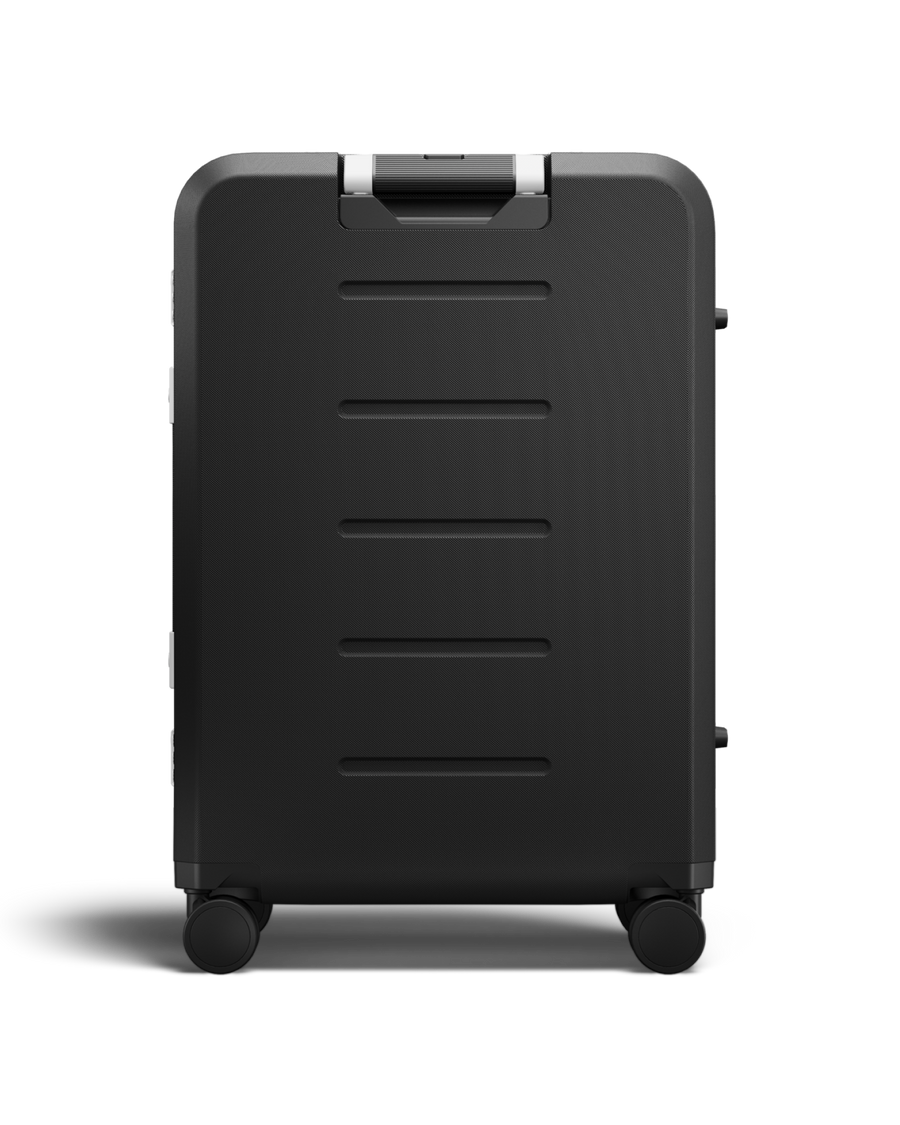 TheRamverkProMediumCheck-inLuggageSilver01_c4e4748f-0f97-4c37-8cb6-65c40b8e78ce.png