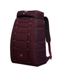 TheStrom30LBackpack-6_ff3b827a-9ef2-4281-b514-65e9e8e3cde7.png